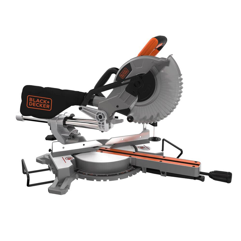 Торцювальна пила BLACK+DECKER BES700